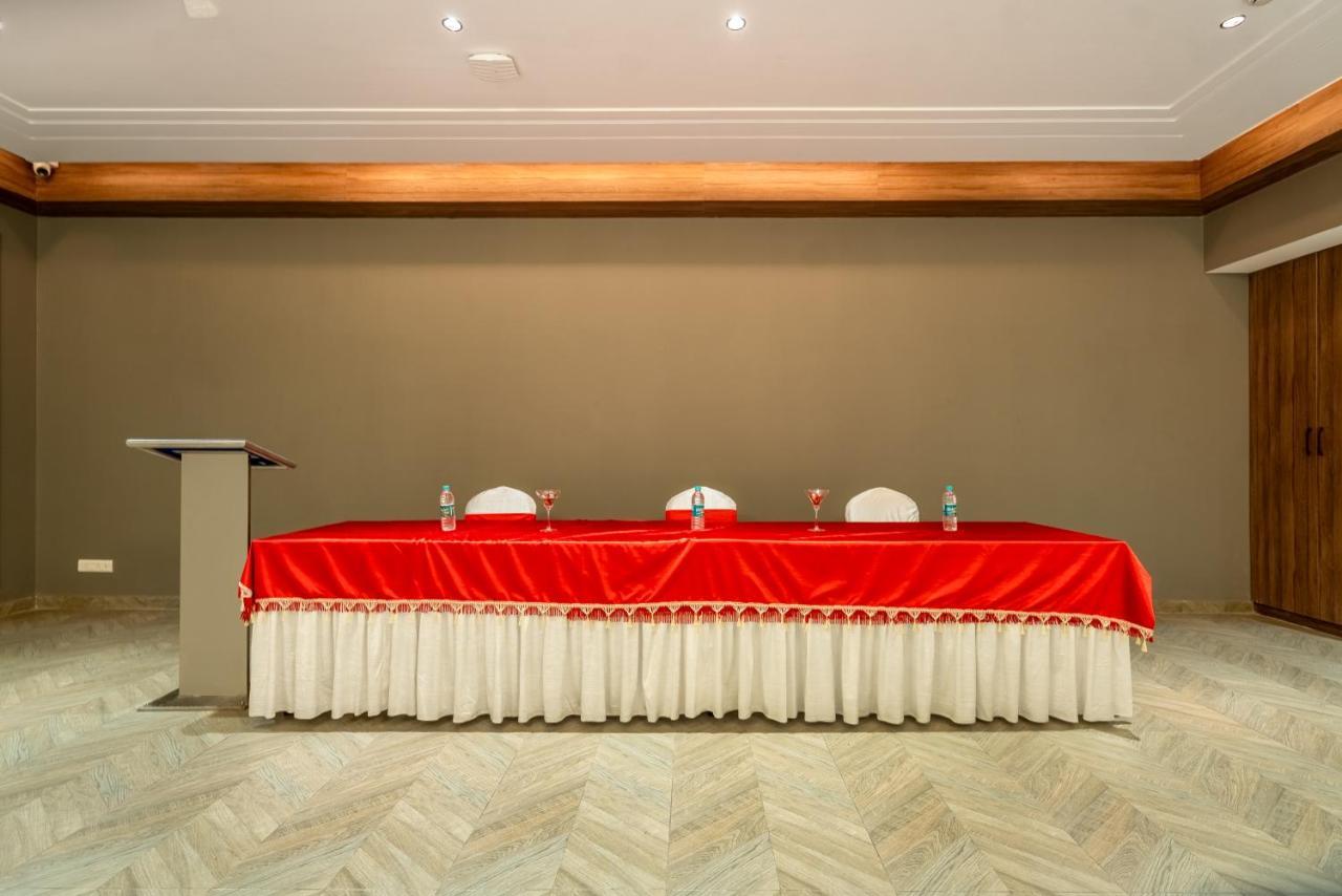 Viera Elite - Jubilee Hills Hotel Hyderabad Exterior photo